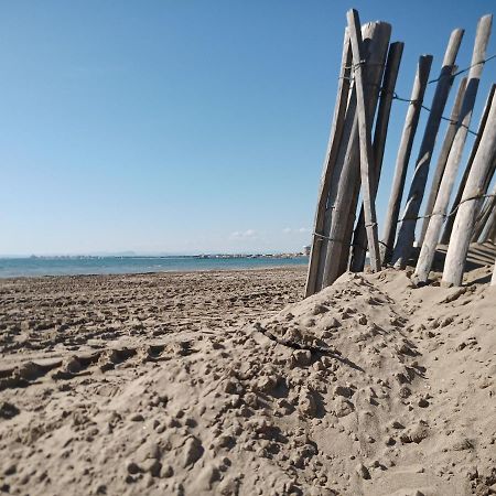 Grand Studio Au Grau-Du-Roi Proche Seaquarium Et Plage Le Grau-du-Roi Eksteriør billede